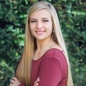 Meet your Posher, Lauren